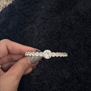 Elegant Silver Bracelet with Crystal Accents